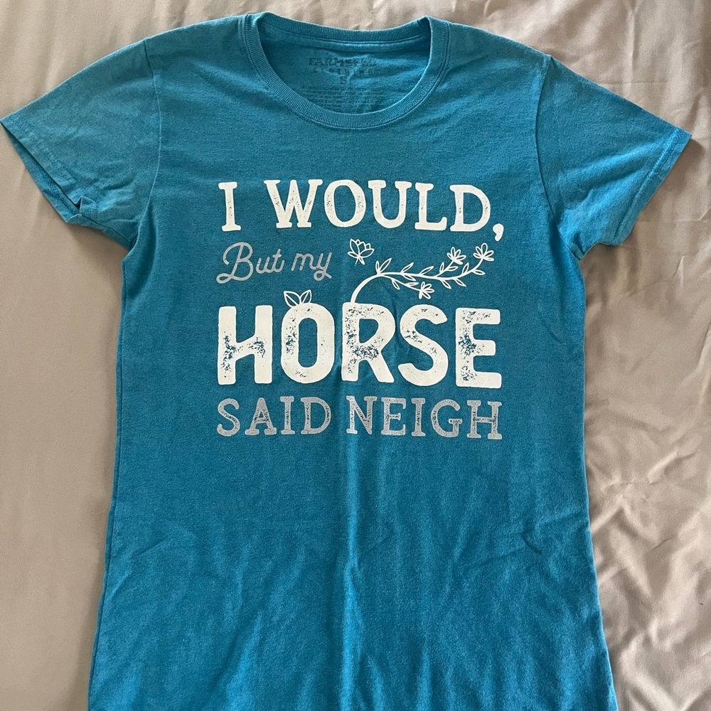 Chic Teal Horse Graphic Tee - Short Sleeve